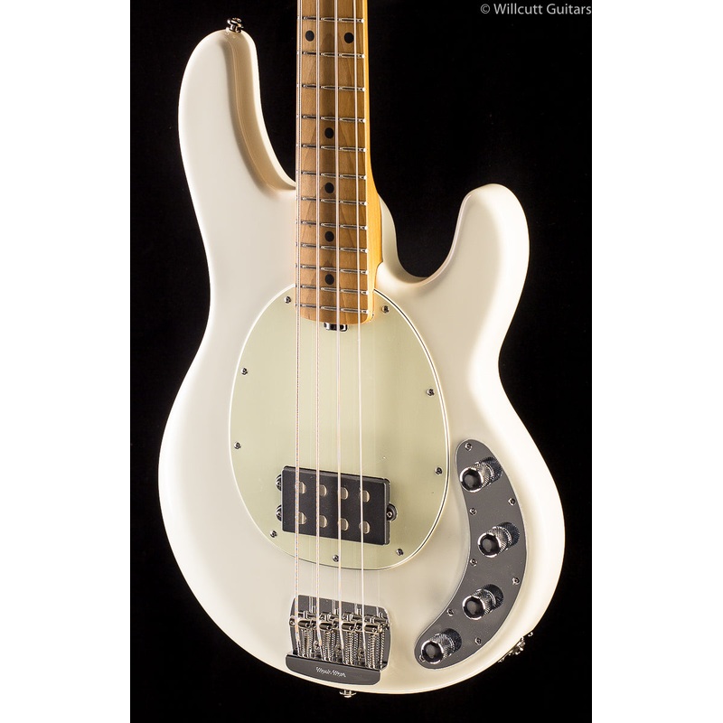 Ernie Ball Music Man StingRay Ivory White - ULT975560816932