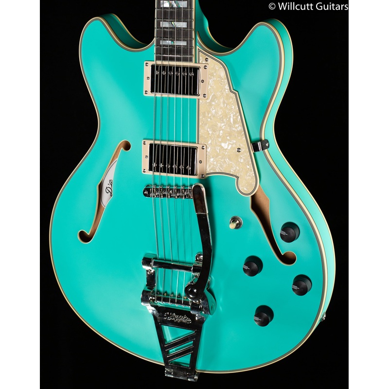 D'Angelico Deluxe DC Limited Edition Matte Surf Green - ULT975560816288