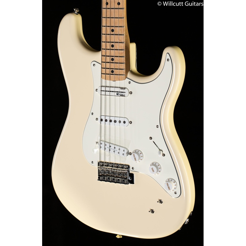 Fender  EOB Stratocaster Maple Fingerboard Olympic White (843) - ULT975560812821