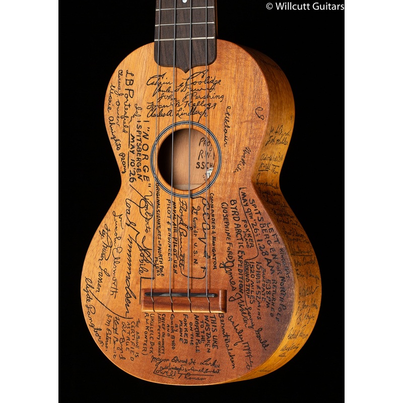Martin Konter Uke w/Case (334) - ULT975560812363