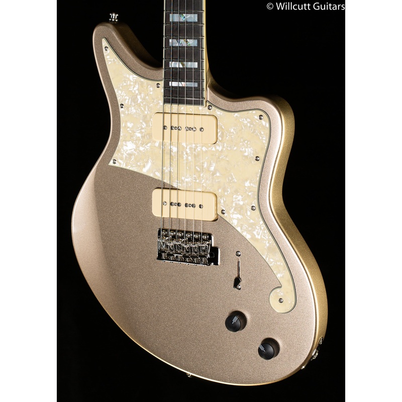 D'Angelico Deluxe Bedford Desert Gold (936) - ULT975560810884