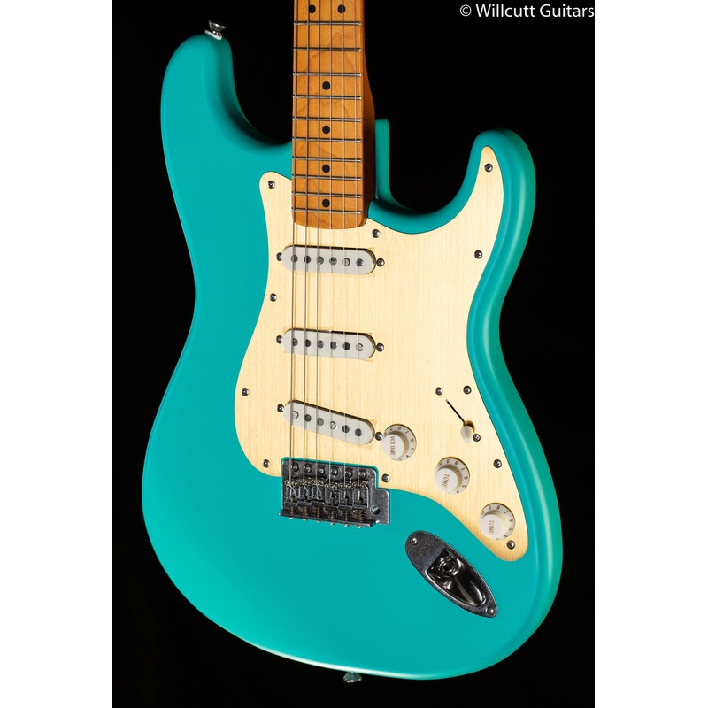 Squier 40th Anniversary Stratocaster Vintage Edition Maple Fingerboard Gold Anodized Pickguard, Satin Sea Foam Green (399) - ULT975560811126