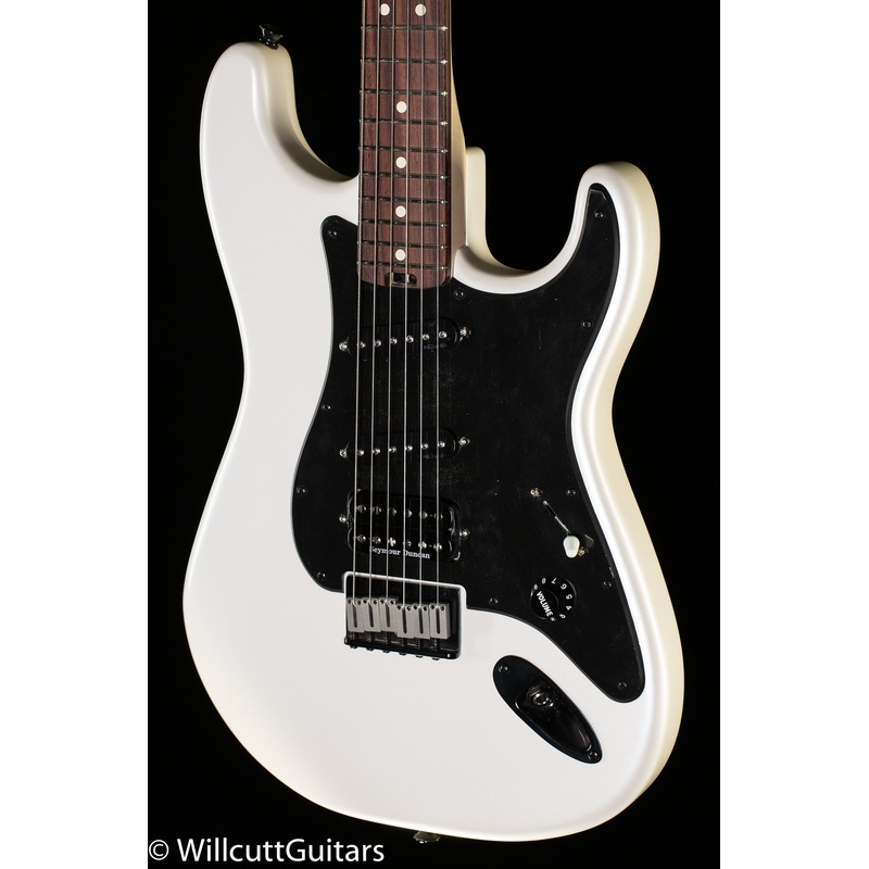 Charvel Jake E Lee Signature Pro-Mod So-Cal Style 1 HSS HT RW Pearl White (293) - ULT975560810202
