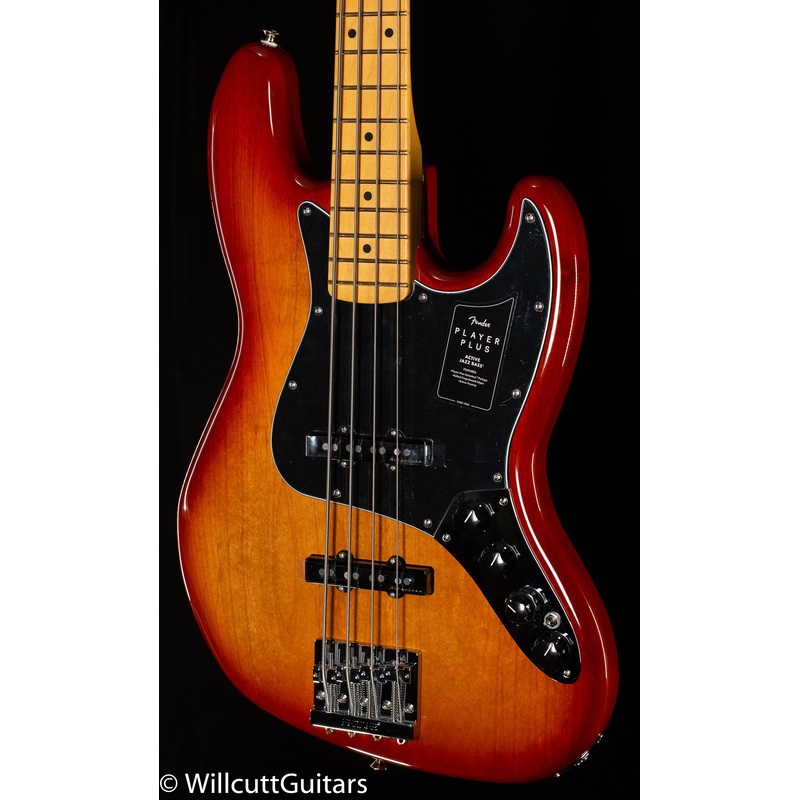 Fender Player Plus Jazz Bass Maple Fingerboard Sienna Sunburst (104) - ULT975560808819