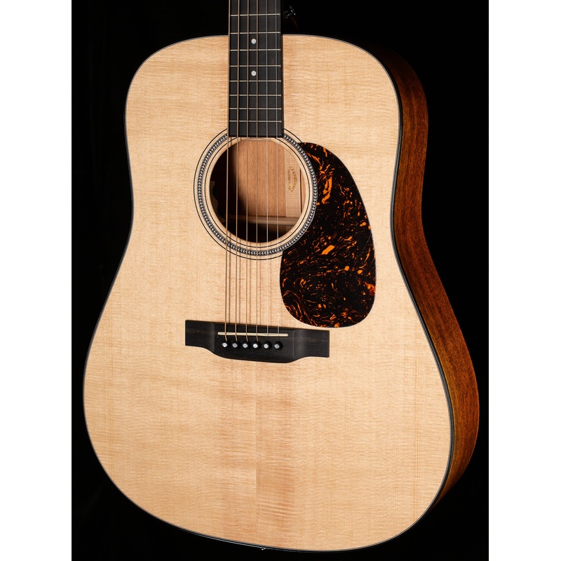 Martin D-16E Sitka/Mahogany (108) - ULT975560805708