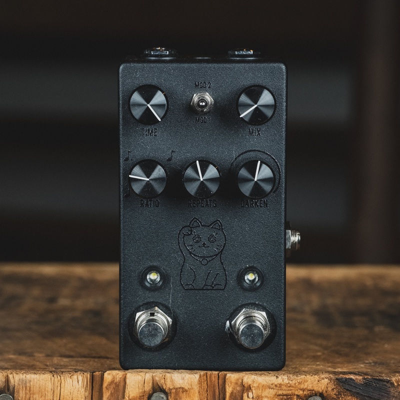 JHS Lucky Cat Delay With Box - Used