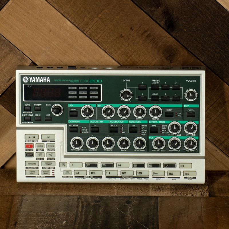 Yamaha DX200 FM Groovebox - Used