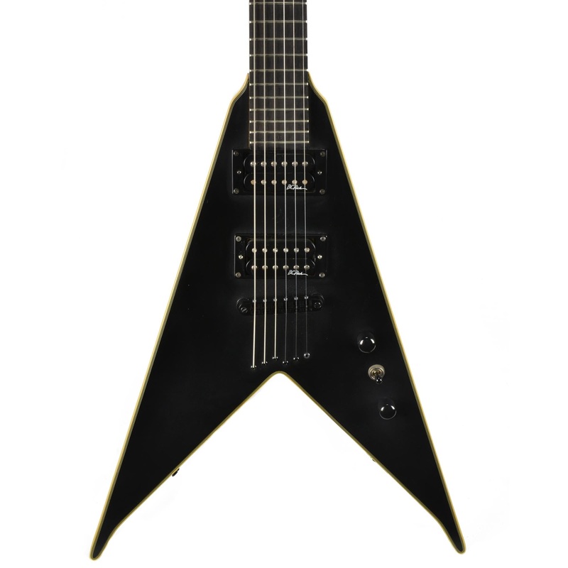 BC Rich Jr. V With Hard Case - Used