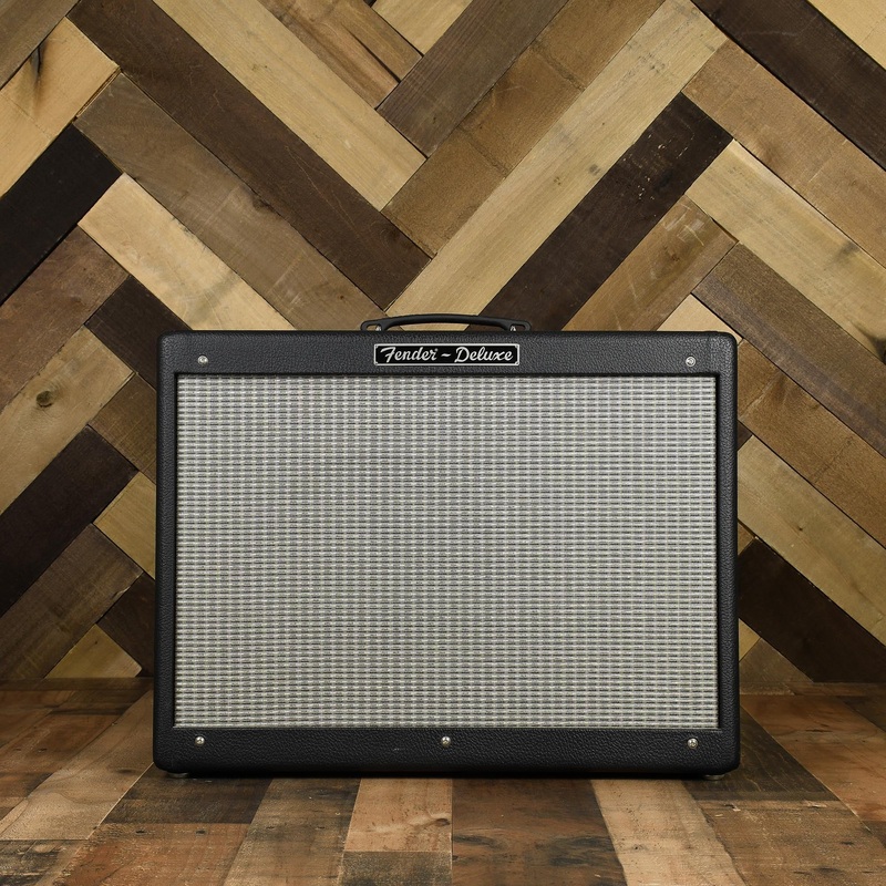 Fender HR Deluxe With Legend - Used