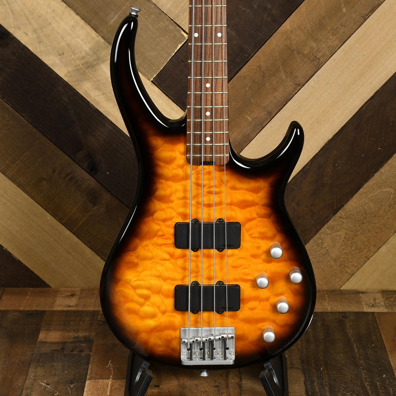 Peavey Fury IV Bass With OHSC - Used