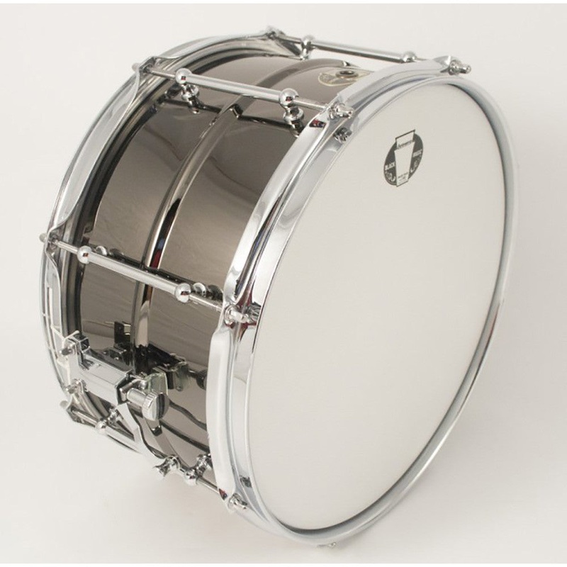 Ludwig 5.5x14" Black Magic Snare With Chrome 2.3mm Hoops & Tube Lugs