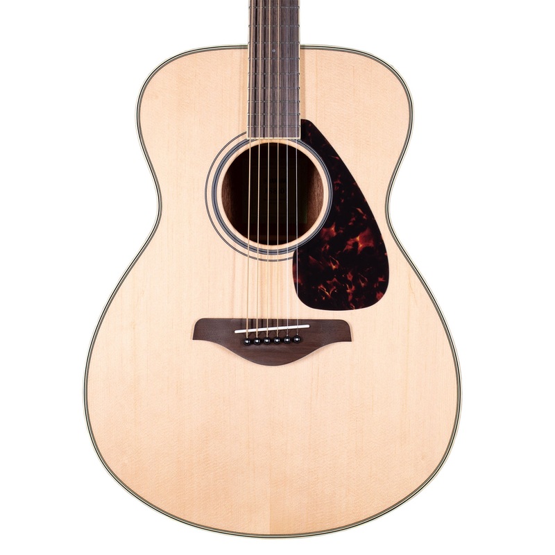 Yamaha FS820 Small Body Folk Acoustic Guitar with Solid Sitka Spruce Top